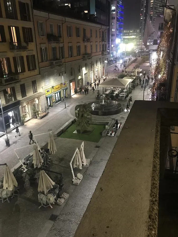 Apartment Corso Como 6 Milan Italy