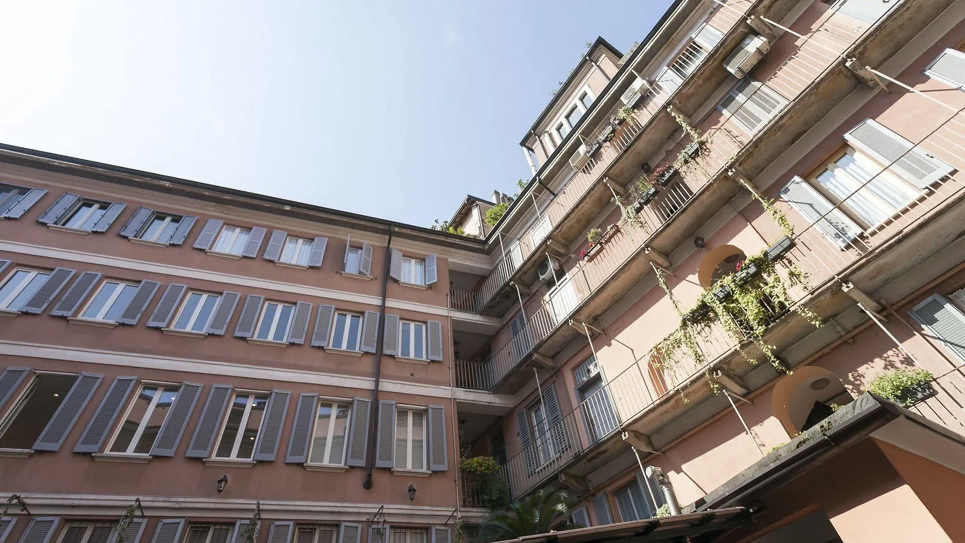 Apartment Corso Como 6 Milan
